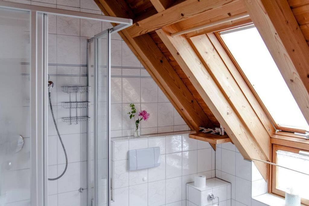 4-Zimmer-Ferienwohnung Waldbluemle ドーベル エクステリア 写真