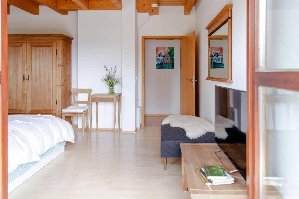 4-Zimmer-Ferienwohnung Waldbluemle ドーベル エクステリア 写真